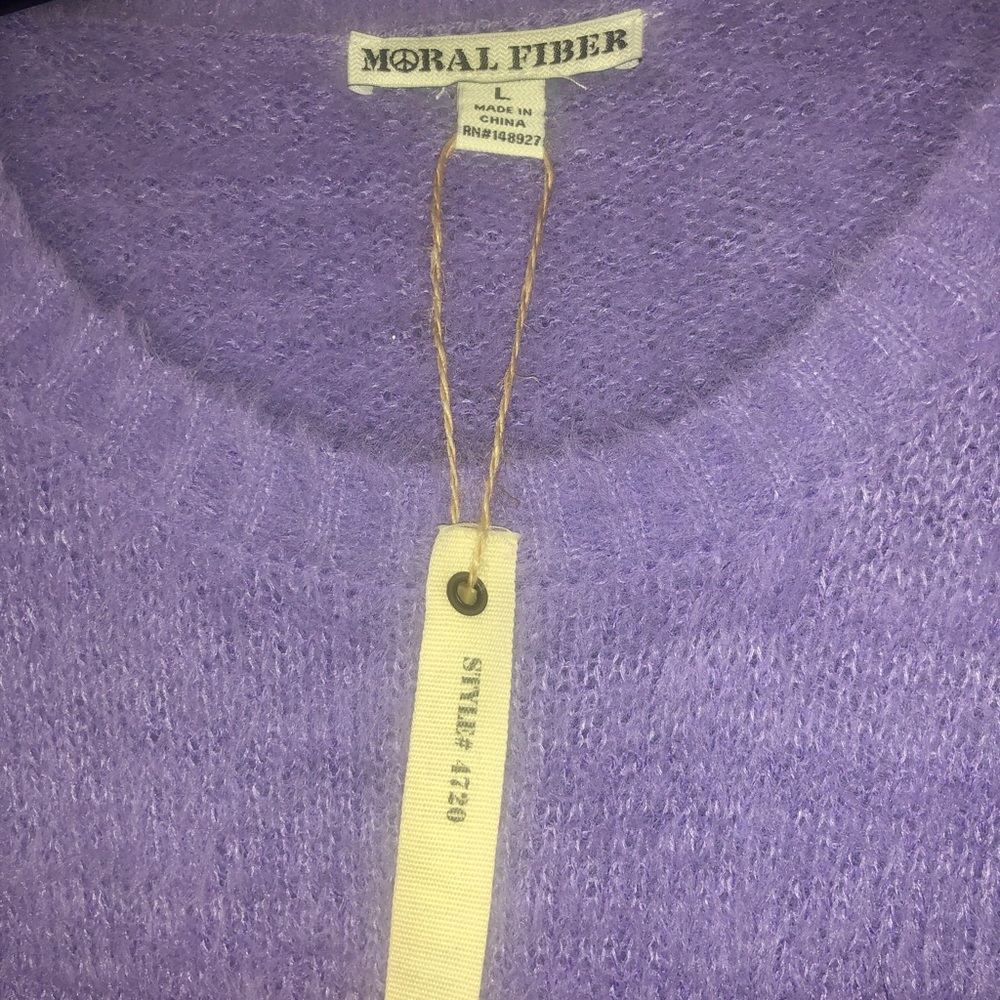 🆕 Soft Button Sweater 💜 - Picture 5 of 14